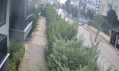Motosikletli sürücüler çarpıştı