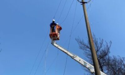 Enerji hatları yangının ardından onarılıyor