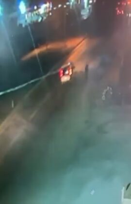 Yolun karşısına geçmek isterken canından oldu