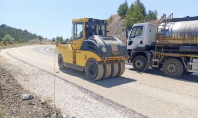 Dağ ilçelerinin yolları yenileniyor