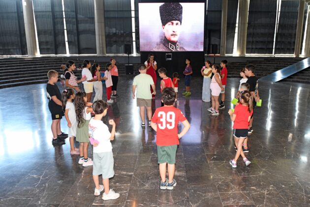 Osmangazi Belediyesi, çocukları tarih ve edebiyatla buluşturdu