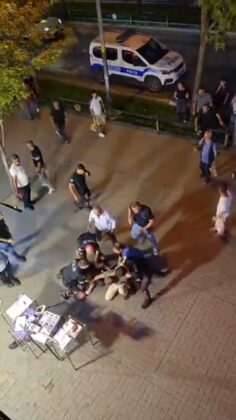 Çocukların kavgasına ‘ekmek bıçağı’ ile müdahale!