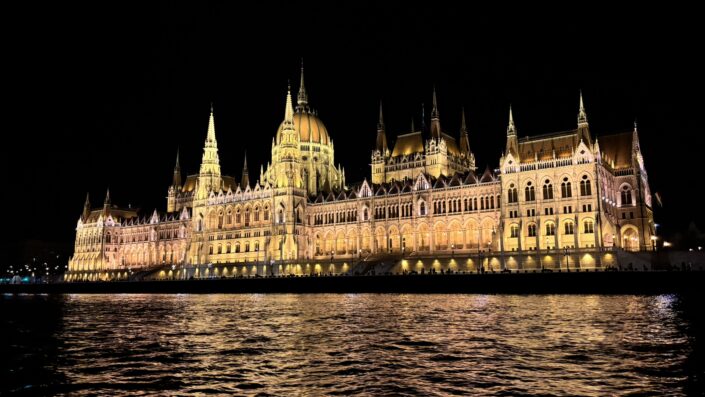 Tuna’nın iki yakasında bir yolculuk