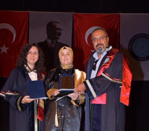 Yarım kalan hayallerine 50 yaşında ulaştı