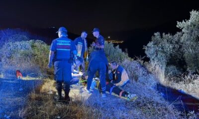 Motosikletli sürücü şarampole yuvarlandı!