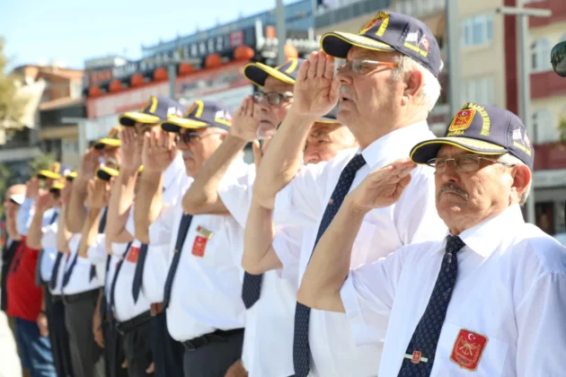 İnegöl’de Gaziler Günü törenle kutlandı