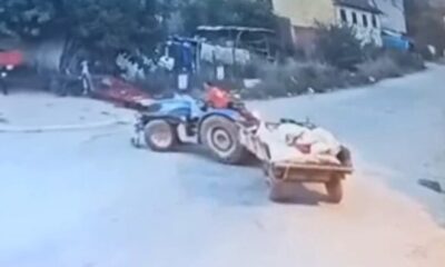 Bursa’da 2 yaşındaki çocuk traktörün altında kaldı!