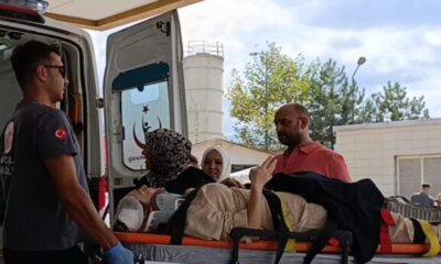 Otomobil ile çarpışan motosikletteki 2 kişi yaralandı