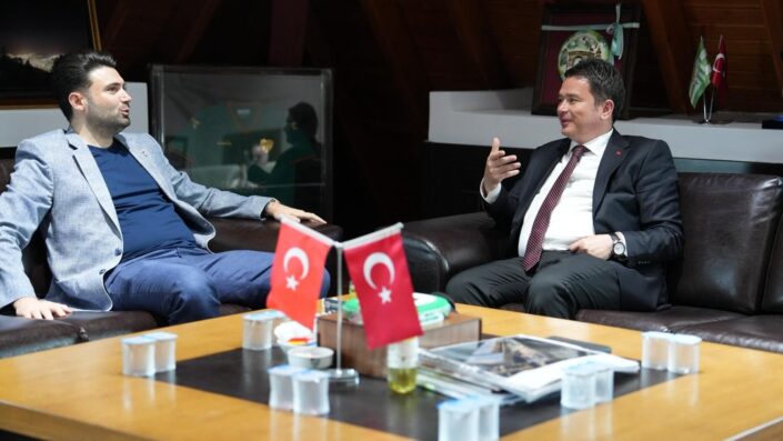 Başkan Aydın’dan Bursaspor’a ziyaret