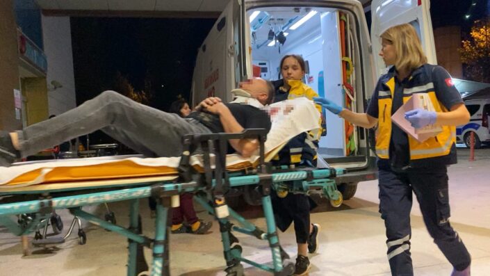 Takla atan ATV’de 2 kişi yaralandı