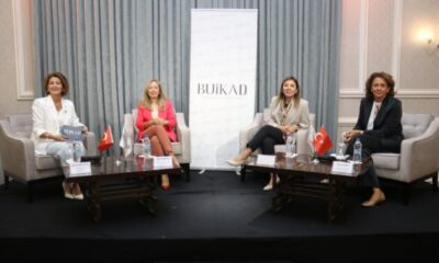 “Topuk sesleri” diploması masasında