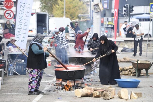 Bursa’da ev yapımı salça seferberliği