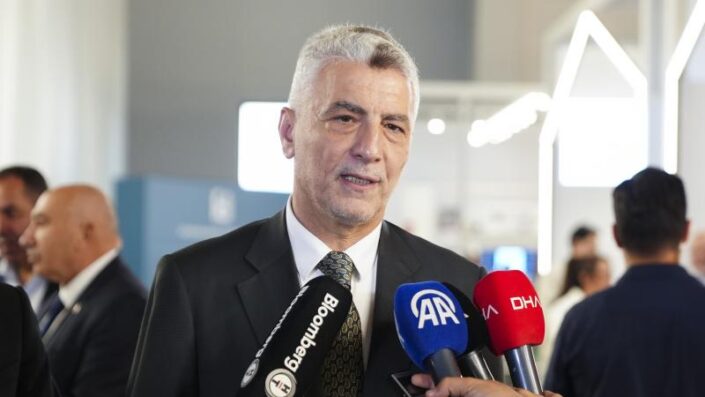 Bakan Bolat: Ticaret alanında bir sıçramanın başındayız