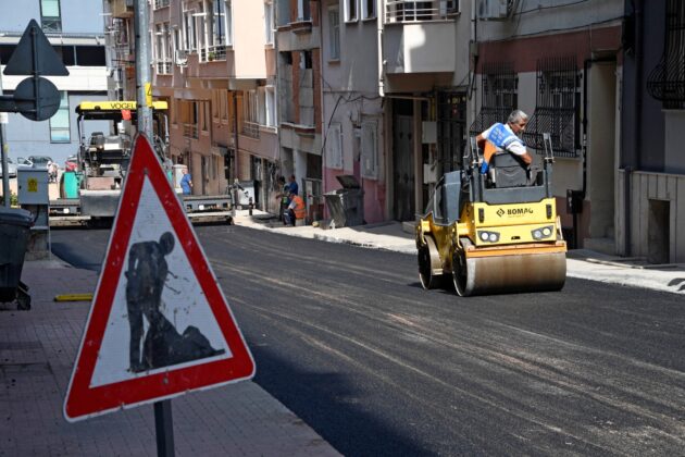 Osmangazi’de asfalt yenileme çalışmaları sürüyor