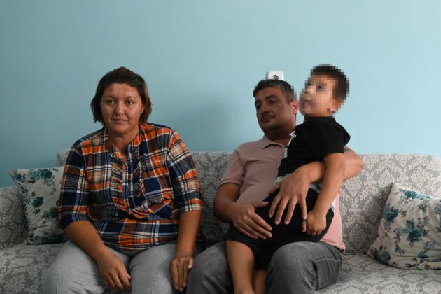 Engelli oğlunu döven adama meydan dayağı