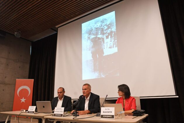 Bursa’nın kurtuluşunun 103. yılı panelle anıldı