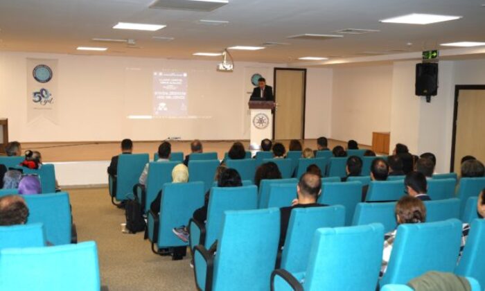 BUÜ’de ‘eğitimde yenilikçi teknolojiler’ konuşuldu