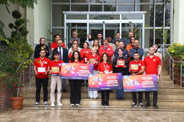 Rektör Yılmaz’dan TEKNOFEST şampiyonlarına tebrik