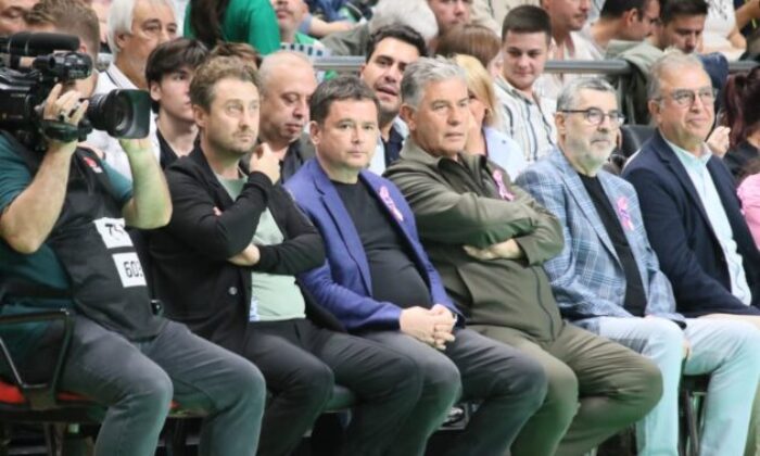 Başkan Aydın’dan Bursaspor Basketbol’a destek