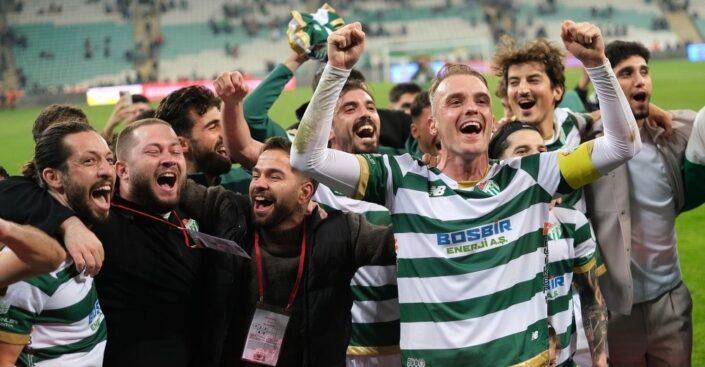 Bursaspor 23 golle zirvede