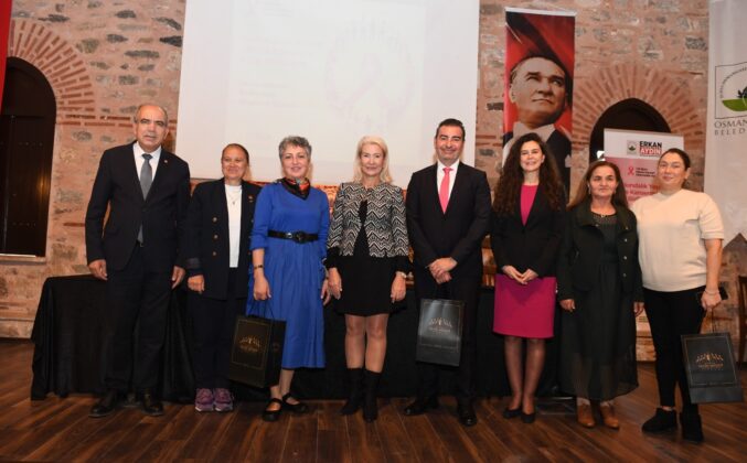 Osmangazi’de meme kanseri farkındalık etkinliği