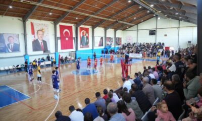 Yenişehir Belediyespor, namağlup yoluna devam ediyor