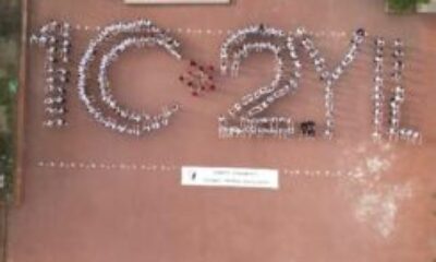 Lise öğrencilerinden 102. yıl koreografisi