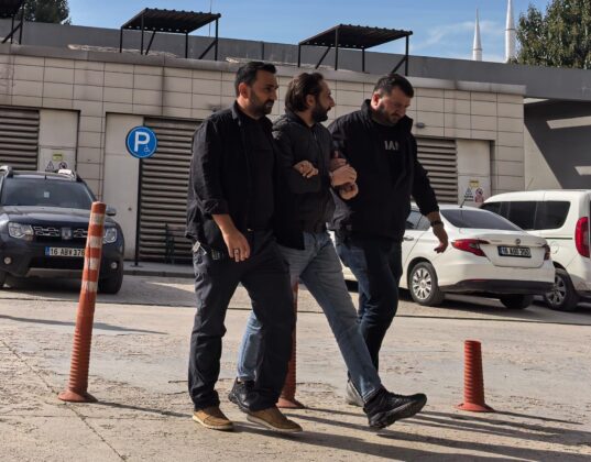 Hapis cezasıyla aranıyordu saklandığı barakada yakalandı