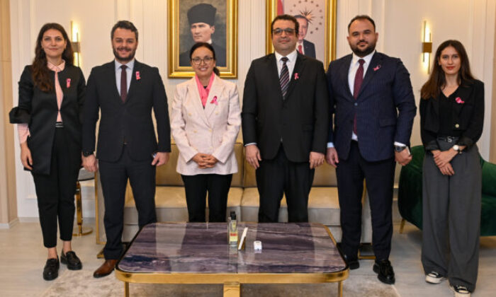 Uludağ Elektrik’ten ‘Pembe Farkındalık’