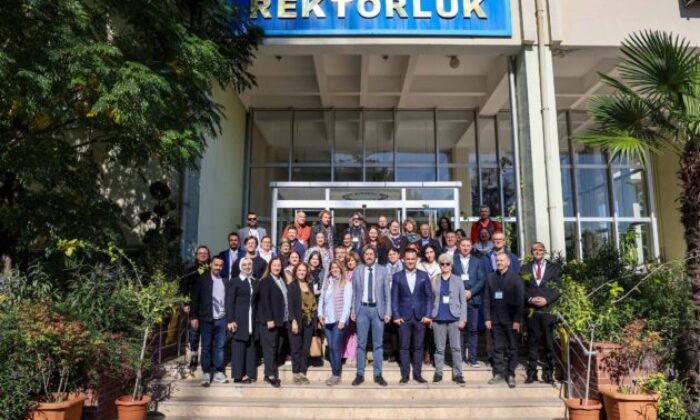 Uluslararası akademisyenler BUÜ’de buluştu