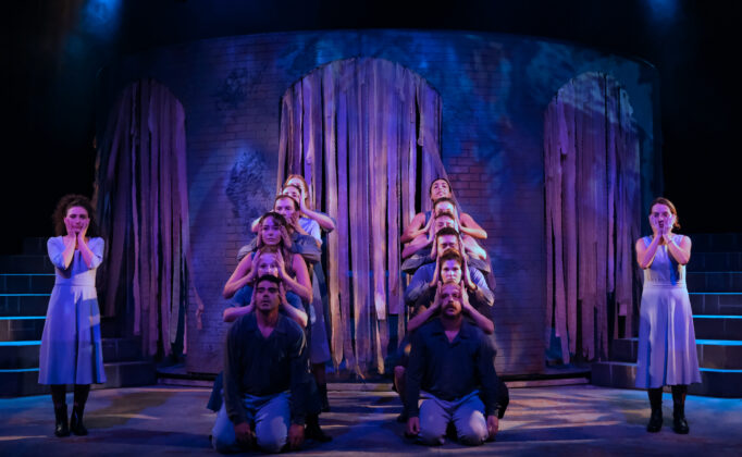 Bursa Devlet Tiyatrosu yeni sezona “ilklerle” başladı