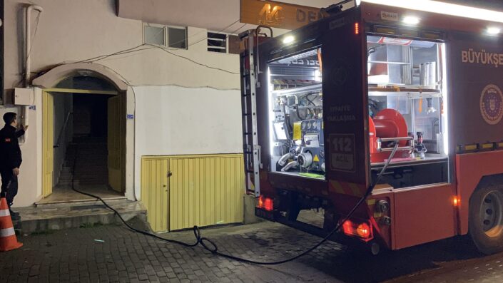 Aynı apartmanda 5. yangın!