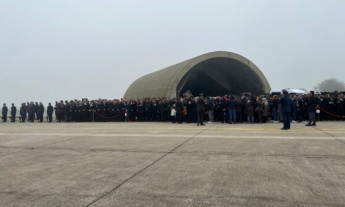 Bursa şehitlerine sis engeli!