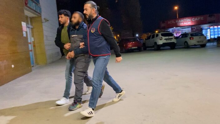 Hapis cezası bulunan şahıs otobüste yakalandı