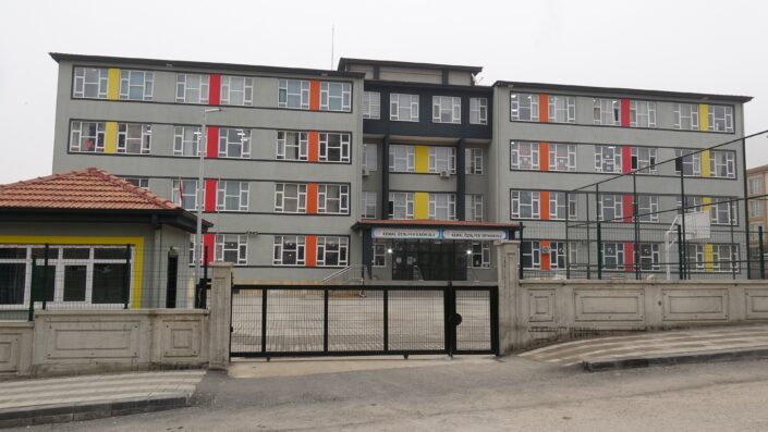 12 yaşındaki çocuk sınıfta kalp krizi geçirdi!