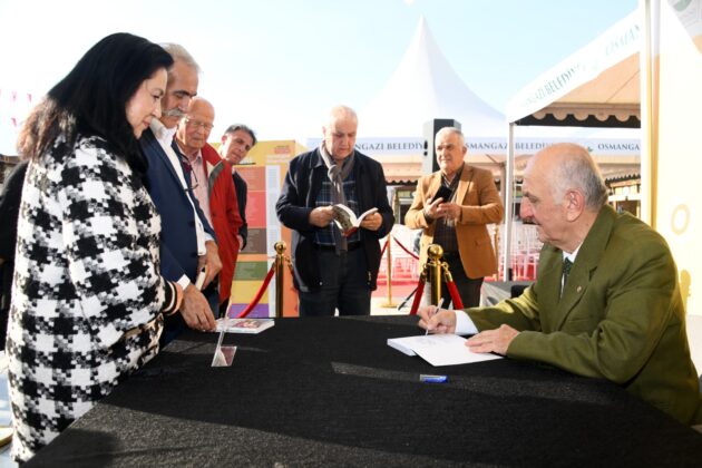 Osmangazi edebiyat ile nefes alıyor