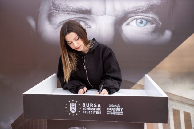 Ata’ya özlem satırlara dökülüyor