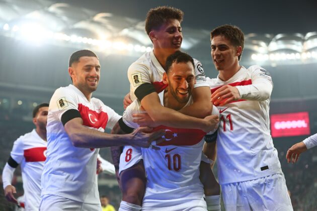 ​Tarih tekerrür etti: Milliler Bursa’da dubleyle play-off’u kaptı!