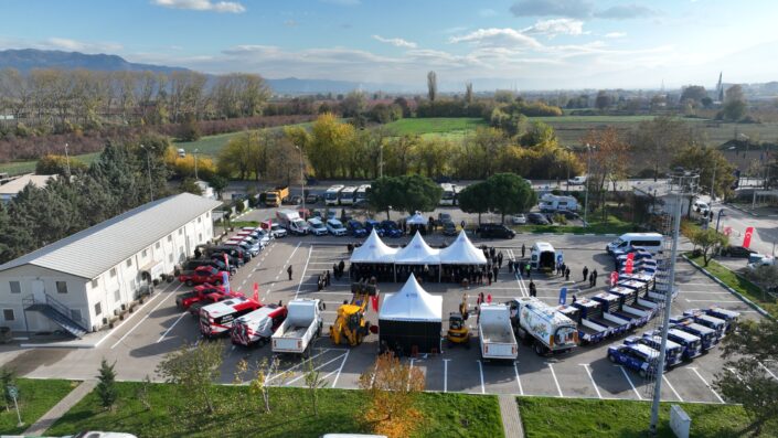 Büyükşehir araç filosunu güçlendirdi