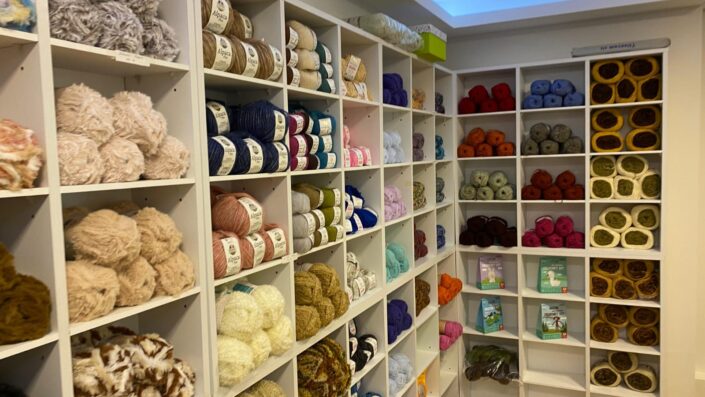 Reglan kafe kapılarını açtı