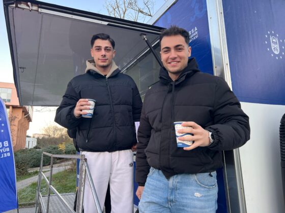 Büyükşehirden öğrencilere sıcak çorba