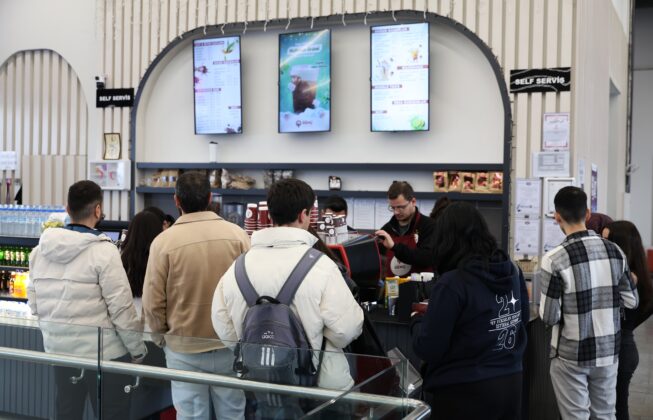 Genç Kafe’ye gençlerden yoğun ilgi