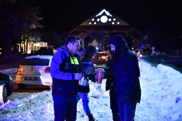 Bursa Büyükşehir sahada, ulaşım yolunda