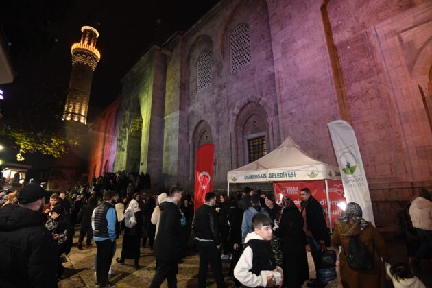 Başkan Aydın’dan kandil simidi ikramı