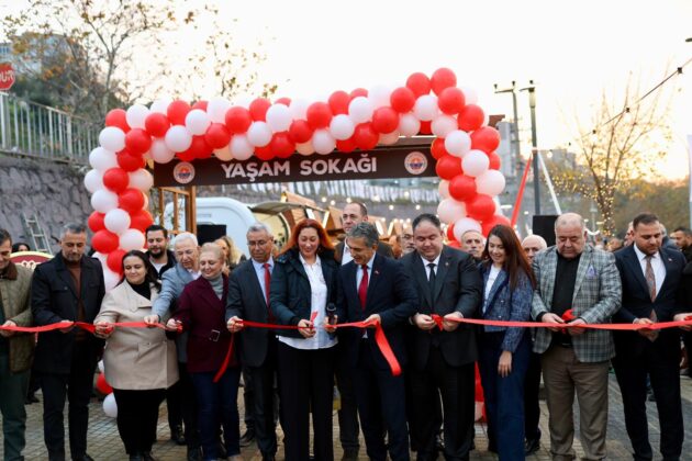 “Yaşam Sokağı” hizmete açıldı