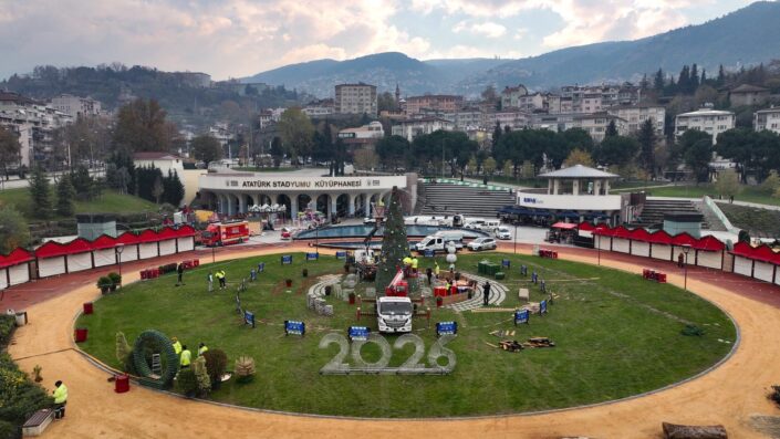 Yeni yıl coşkusu Bursa’yı sardı