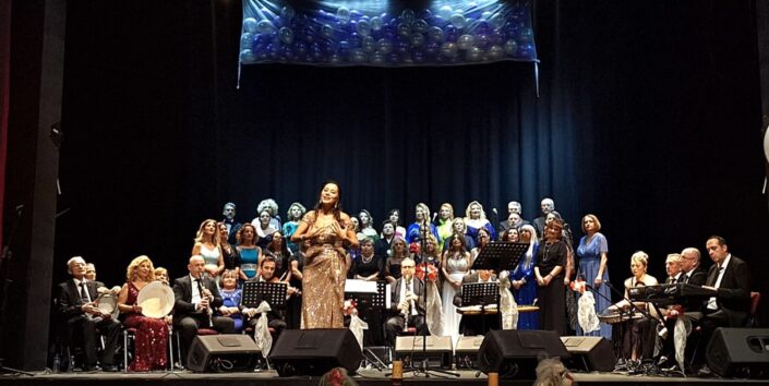 Hülya Dündar’ın 30. sanat yılı unutulmaz bir konserle taçlandı