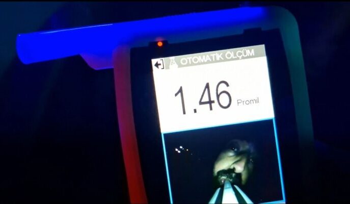 146 promil alkollü şoför polisi peşine taktı