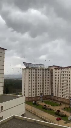 Uludağ Üniversitesi’nde yurt çatısı uçtu