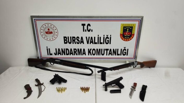 Bursa’da ruhsatsız silah operasyonu